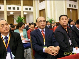 陈博士参加华商协会